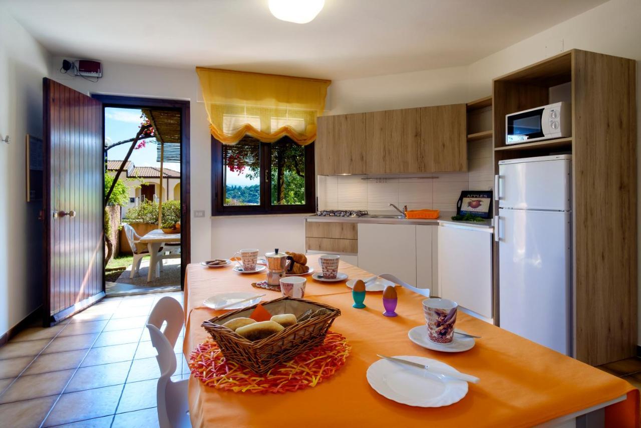 Residence Appartamenti Caffarena 阿尔巴塔克斯 外观 照片